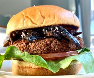 Mushroom BBQ Burger